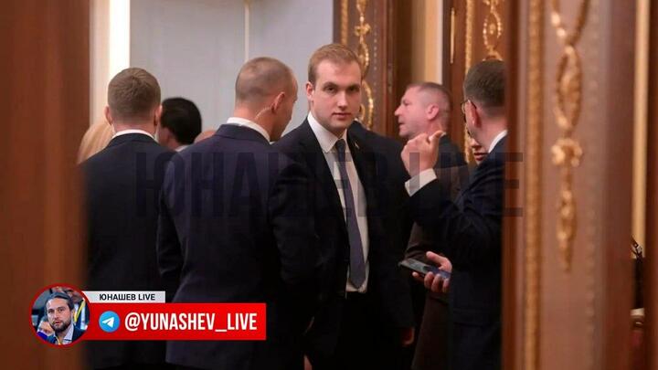 Николай Лукашенко присутствует на встрече Александра Лукашенко и Владимира Путина. Москва, 8 мая 2026 года. Фото: Юнашев LIVE, Telegram